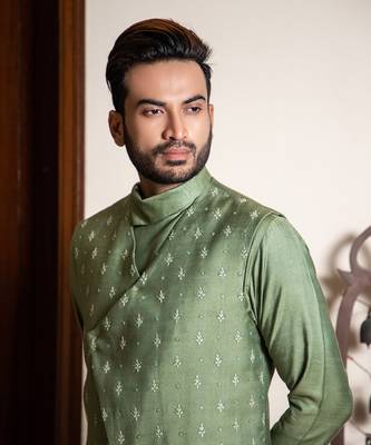 Hand Embroidered Silk Jacket With Cowl Neck Draped Kurta 2