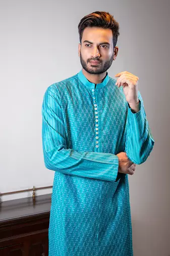 Turquoise Blue Diagonal Pintuck Kurta Set.
