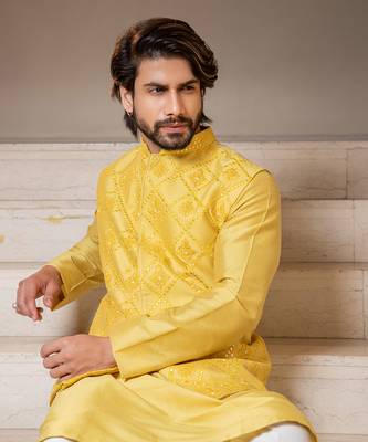 Lemon Yellow Mirror Bandi With Kurta Set. 2