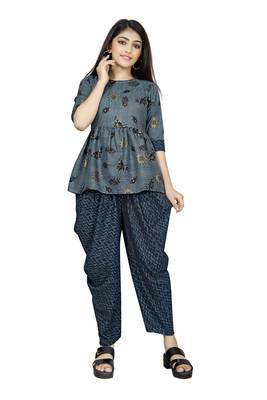 Grey printed silk girls-top-bottom 1