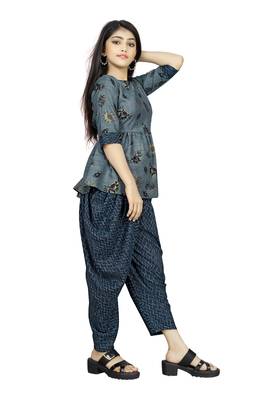 Grey printed silk girls-top-bottom 4