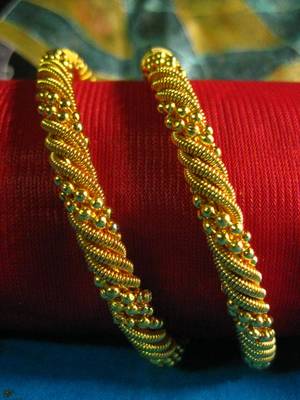 Golden Jaali Bangles 1