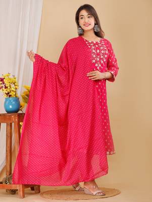 Girbana Women Pink Viscose Rayon Round Neck Kurta Pant and Dupatta Set 4