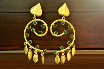 Green onyx studs 1