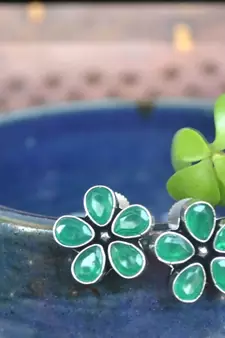 Green onyx everyday studs
