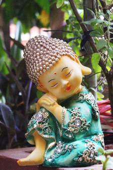Meditating Monk Laughing Buddha Statue