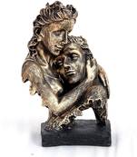 Love Couple Showpiece