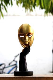 Lady Face Statue