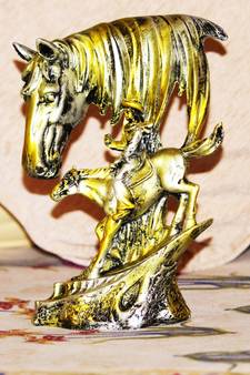 Antique Horse Showpiece