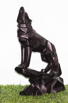 Black Fox Showpiece