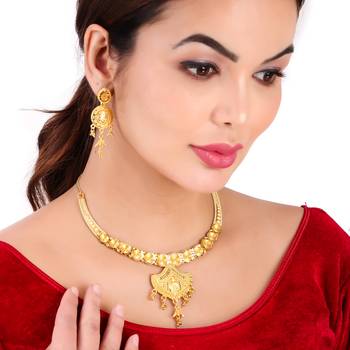Gold chokers 2
