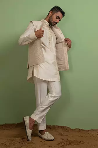 Pearl Embroider Jacket Set
