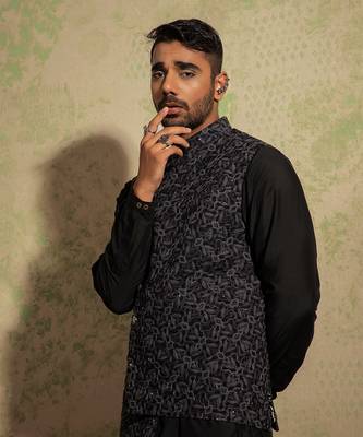 Black Embroidery Bundi Set 2