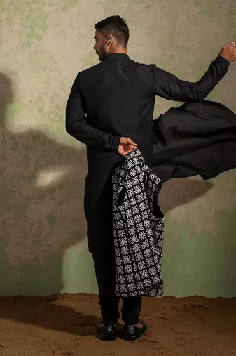 Black Embroidery Bundi Set