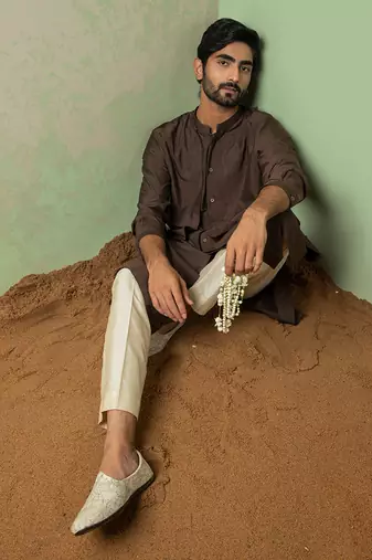 Layer On Layer Brown Kurta Set With Embroidered Pant