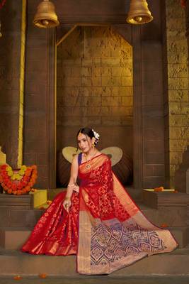 Red Woven Art Silk Saree With Blouse 2