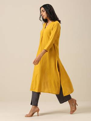 Mustard Yellow Slub Texture Neck Pleat Kurta Pant Set 3
