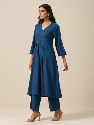 Classic Blue Slub Texture Overlap Pleat Kurta Pant Set 3