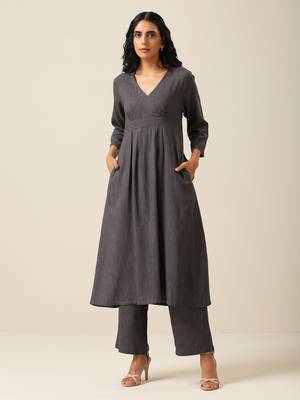 Slate Grey Slub Texture Overlap Pleat Kurta Pant Set 1