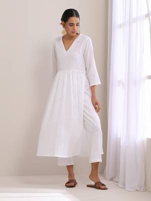 White Dobby High Slit Gathered Kurta Set 1