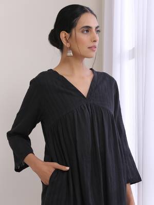 Black Dobby Flared Slit Kurta Pant Set 5