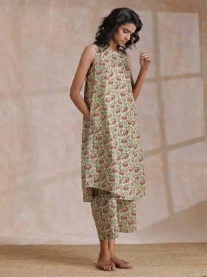 Beige Overall Brown Floral Block Print Cotton High-Low Co-Ord Set 3