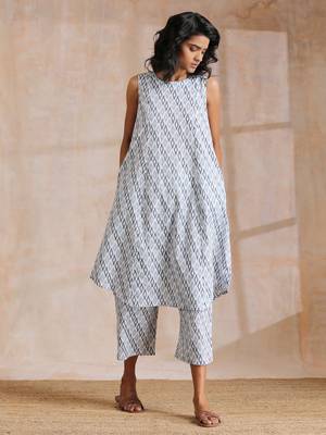 Multi Grey On Grey Ikat Print Cotton High-Low Co-Ord Set 2