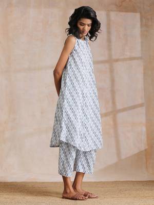 Multi Grey On Grey Ikat Print Cotton High-Low Co-Ord Set 3