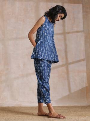 Indigo Dabu Zig-Zag Motifs Print Cotton Sleeveless Co-Ord Set 3