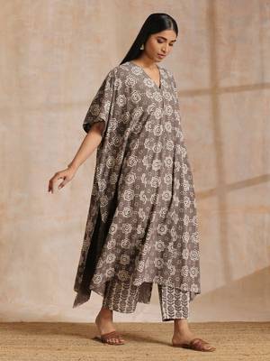Clay Dabu Overall Print Cotton Panel Kaftan Kurta Pant Set 3