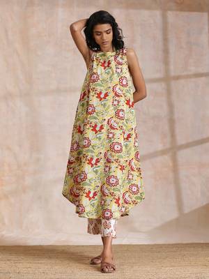Yellow Overall Floral Block Print Cotton Sleeveless Kurta Pant Set 1