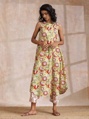 Yellow Overall Floral Block Print Cotton Sleeveless Kurta Pant Set 2