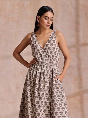Clay Dabu Buta Print Cotton Sleeveless Wrap Dress 4