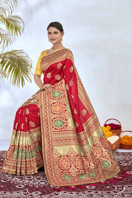 Red Woven Silk Blend Saree With Blouse 4