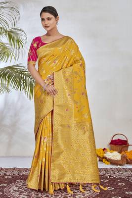 Yellow Woven Silk Blend Saree With Blouse 2