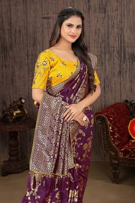 Purple Woven Silk Blend Saree With Blouse 5