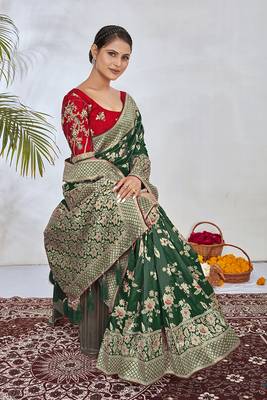  Dark Green Woven Silk Blend Saree With Blouse 4