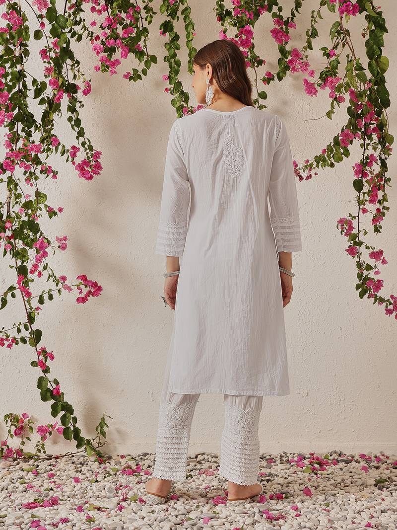 Handmade White Cotton Lucknowi Chikankari Kurta