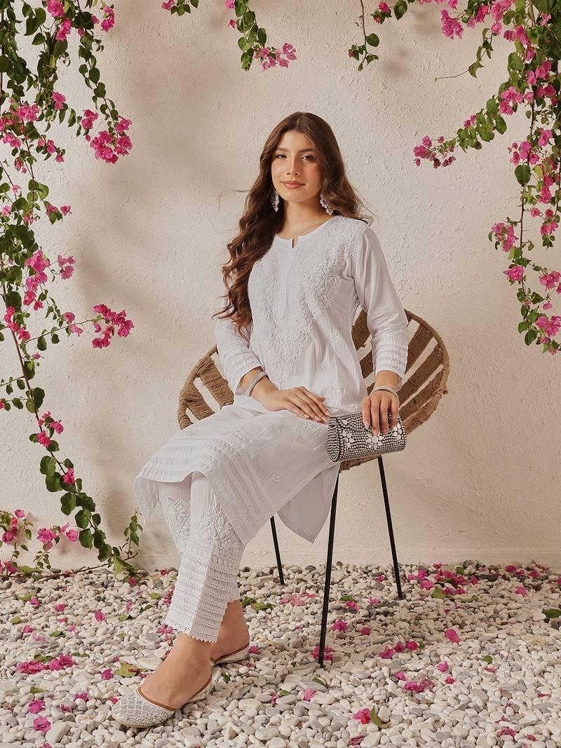 Handmade White Cotton Lucknowi Chikankari Kurta