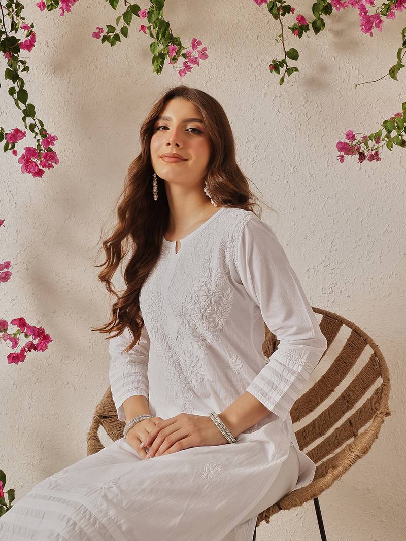 Handmade White Cotton Lucknowi Chikankari Kurta