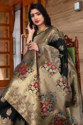 Black hand woven Banarasi silk blend saree with blouse 3