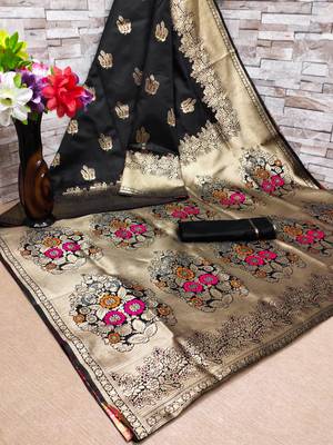 Black hand woven Banarasi silk blend saree with blouse 4