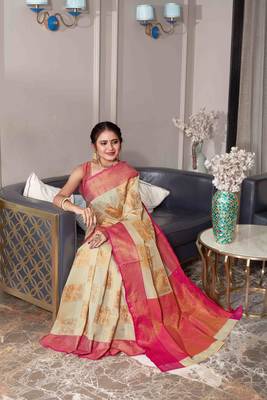 Pink hand woven Banarasi silk blend saree with blouse 2
