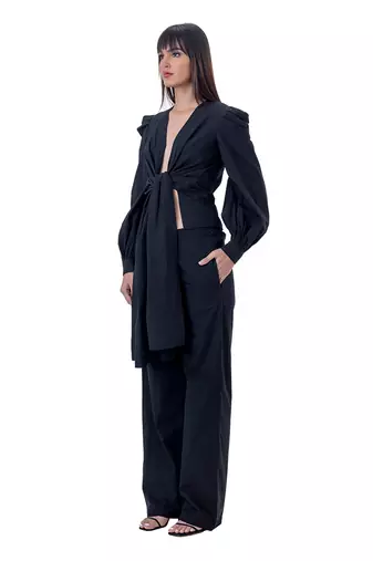 Front-tie Shirt with Blouson Sleeves