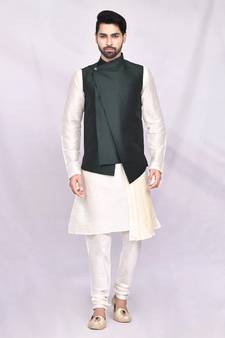 Pattern Stitched Kurta & Jacket