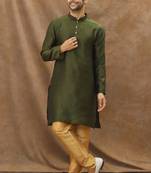 Solid stitched kurta