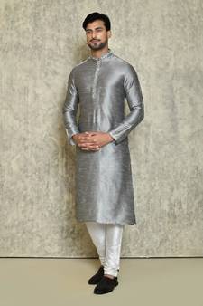 Embroidery work in front Stand and collar solid stitched
