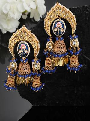 Blue pearl earrings 2