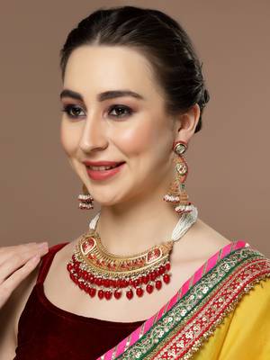 Red pearl earrings 1