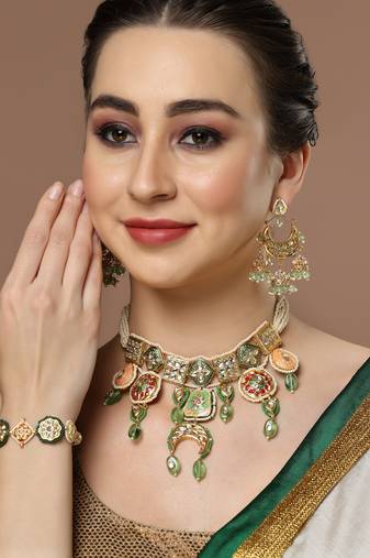Green pearl earrings